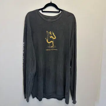 Volcom 스네이크 프린트 롱T 볼컴 XL