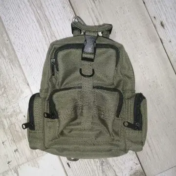 아키야마 유카리 백팩 파우치 걸즈 앤 판처