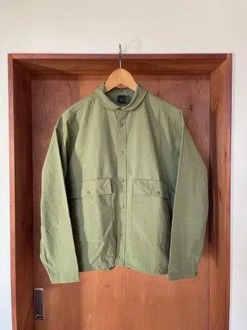 AXESQUIN 액시즈퀸 나일론 필드 재킷