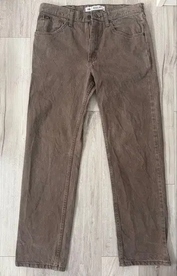 Lee 브라운 스트레이트 데님 팬츠