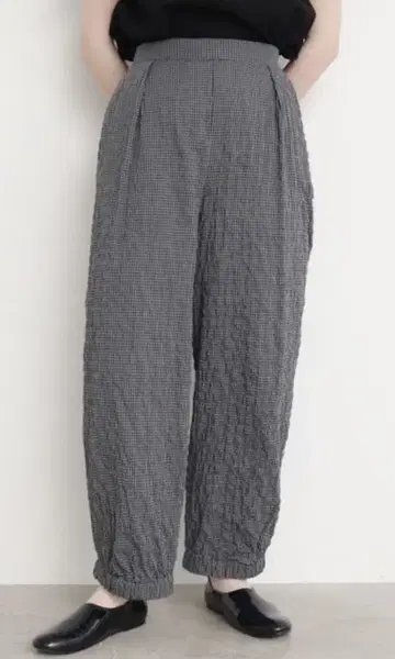 택 포함 l'atelier du savon 구김 체크 밑단 시보리 팬츠