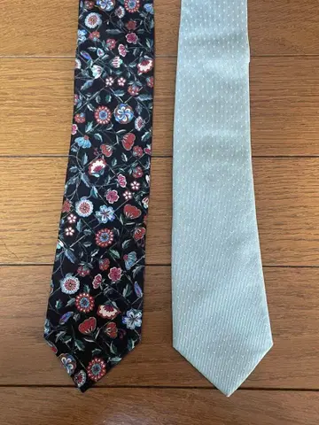 폴 스미스 꽃무늬 넥타이 내로우 도트 2개 세트