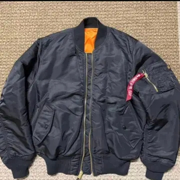 ALPHA INDUSTRIES MA-1 M 블랙