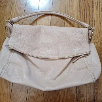 Kate Spade 베이지 가죽 핸드백