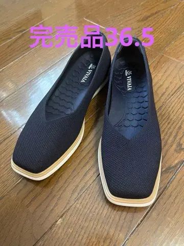 VIVAA 네이비 플랫슈즈 사이즈 36.5
