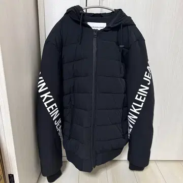 CALVIN KLEIN JEANS 후드 부착 다운 자켓 M 블랙