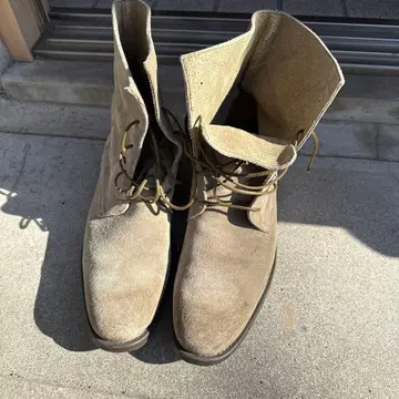 베이지 스웨이드 레이스업 부츠 42