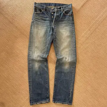 저널 스탠다드 빨간색 셀비치 데님 버튼 플라이 데미지 가공 34