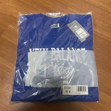 NEW BALANCE 택 포함 트레이닝복 미사용품