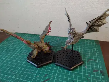 몬스터 헌터 리오레우스 희귀종 에스피나스 피규어