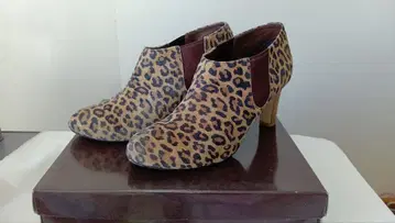 JOURNAL STANDARD 레오파드 무늬 스웨이드풍 부티