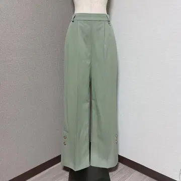 레이디 아젤 밑단 버튼 슬릿 팬츠 카키