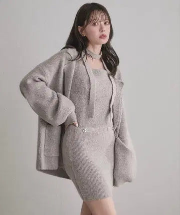 [이번 시즌 상품] 초커 포함 멜란지 니트 셋업