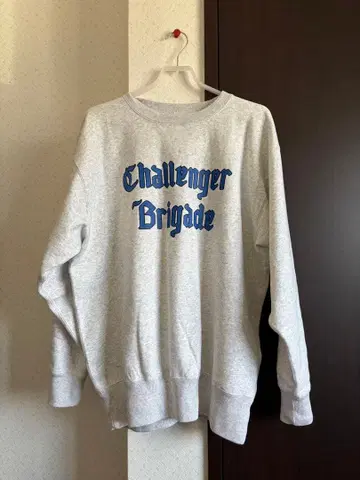 CHALLENGER 맨투맨