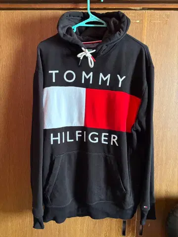 TOMMY HILFIGER 후드티 XL 블랙