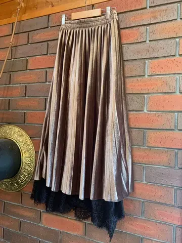 브라운 벨벳 플리츠 스커트