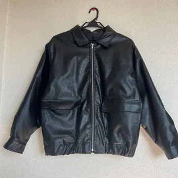 블랙 가죽 자켓