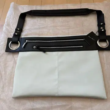 카와카와 hatome 바디백 L 사이즈 미사용 새상품