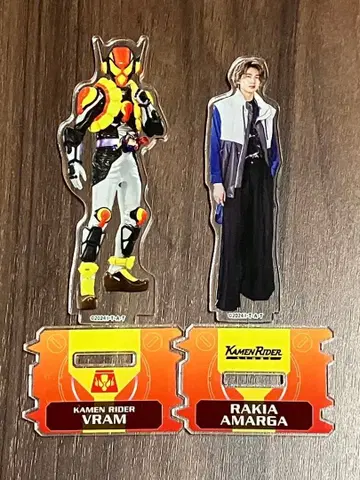 가면라이더 브이람 라키아 아마르가 트윈 아크릴 스탠드 가면라이더 가브