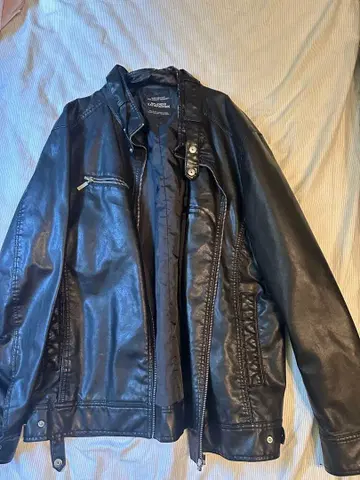 SPLENDID SATISFACTION 블랙 가죽 자켓 SLL