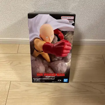 ONE PUNCH MAN 사이타마 액션 피규어