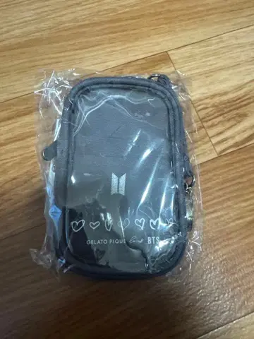 GELATO PIQUE BTS CARRY POUCH 그레이 키링