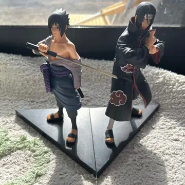 사스케 이타치 DXF 피규어 2체 세트