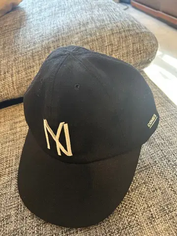 COMES AND GOES 블랙 야구 모자