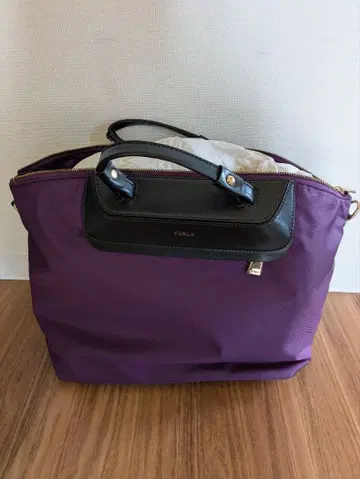 새상품 FURLA 퍼플 나일론 숄더백