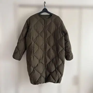 카키 퀼팅 다운 자켓 Audrey and John Wad