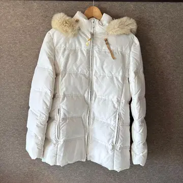 쿠미쿄쿠 화이트 다운 자켓 후드 부착