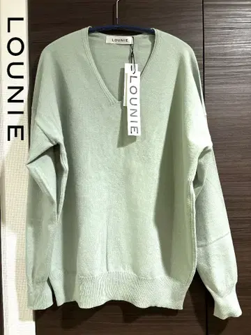 LOUNIE 라이트 그린 V넥 긴팔 스웨터