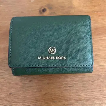 MICHAEL KORS 그린 3단 폴더형 지갑