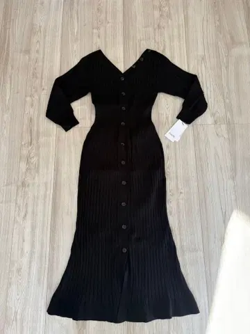 스나이델 블랙 니트 원피스