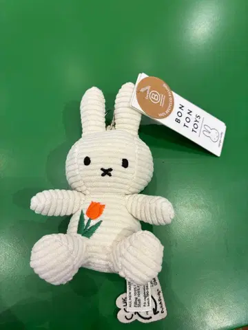 보통토이즈 | 미피 토끼 코듀로이 키링 튤립