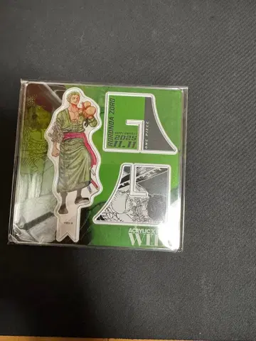 원피스 벌스데이 조로 아크릴 스탠드 미개봉 새상품