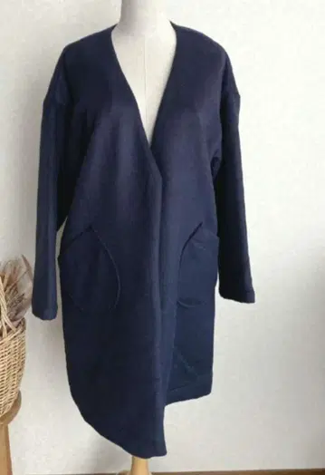 택 포함 새상품 사만사 모스모스 코트 네이비 M