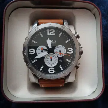 FOSSIL 크로노그래프 손목시계