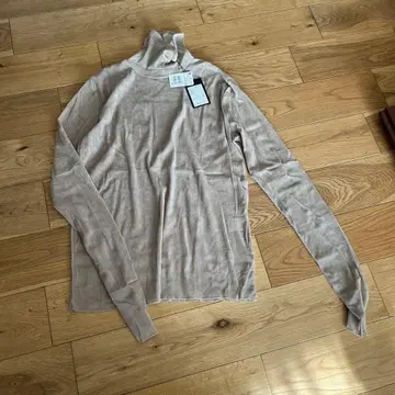 터틀 샌드베이지 상의 F 사이즈