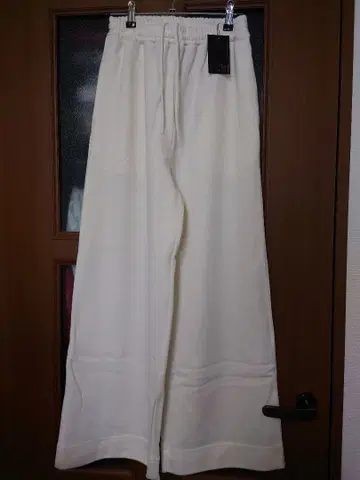 Aga 화이트 와이드 팬츠