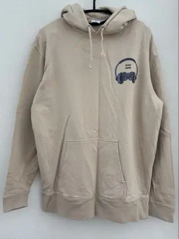 파치슈 긴팔 후드티 파치슈의 게임 가게 베이지