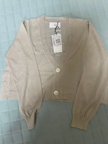 미사용 새상품 반값 이하! Vin 베이지 가디건 38