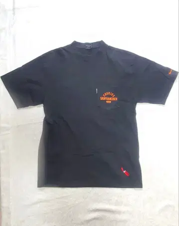 백 채널 T셔츠 블랙