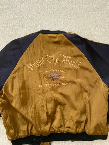 새틴 스카잔 골드 컬러 블랙