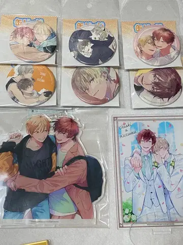 쿠라하시 토모 복권 메이트 아크릴 스탠드 캔뱃지 세트