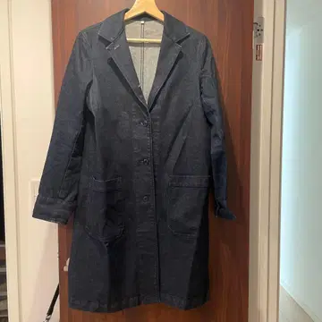 다크 데님 롱 코트 노치드 라펠