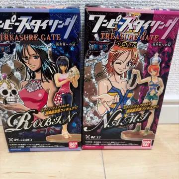 미개봉 레어 원피스 TREASURE GATE 로빈 나미