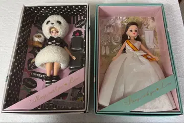 타카라토미 주주 우대 2018 & 2019 한정판 리카짱 2체 세트