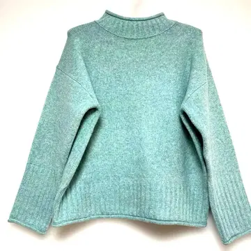 새상품 미사용 니트 여성용 sm2 사만사 모스모스 스웨터 상의