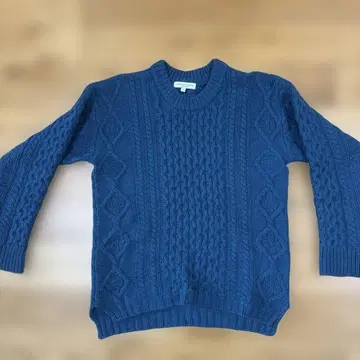 URBAN RESEARCH 케이블 니트 스웨터 블루